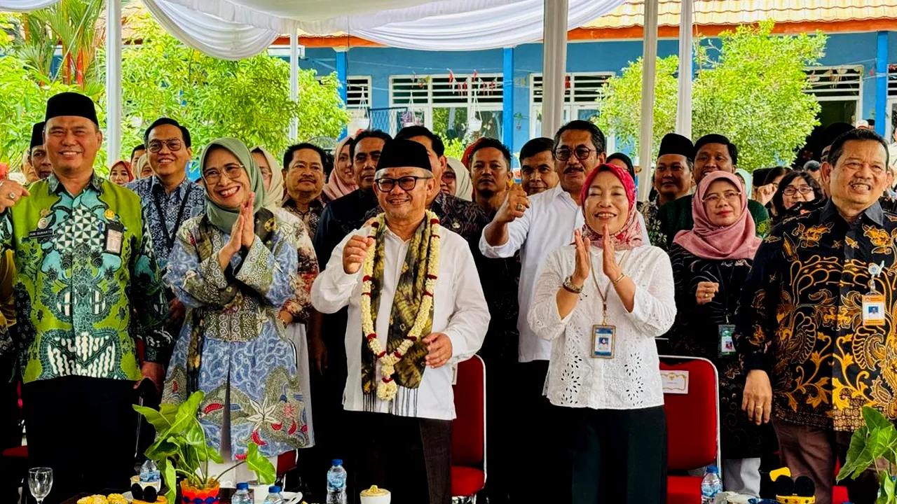 Mendikdasmen Dorong Lulusan SMK Bisa Kerja di Luar Negeri