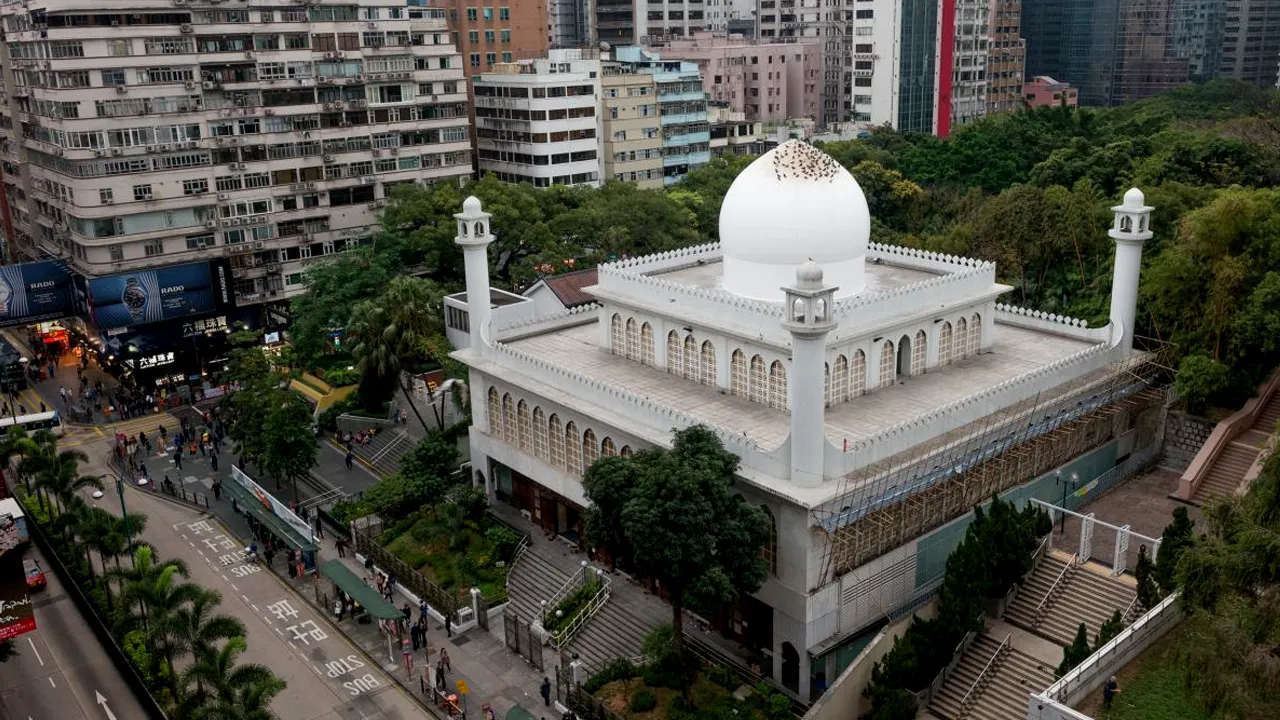 Destinasi Wisata Ramah Muslim di Hong Kong